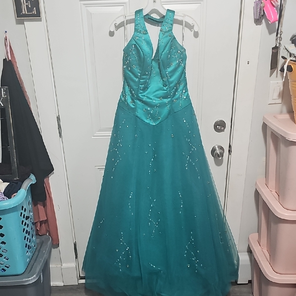 Alfred Angelo Sequin Halter Gown for Prom!